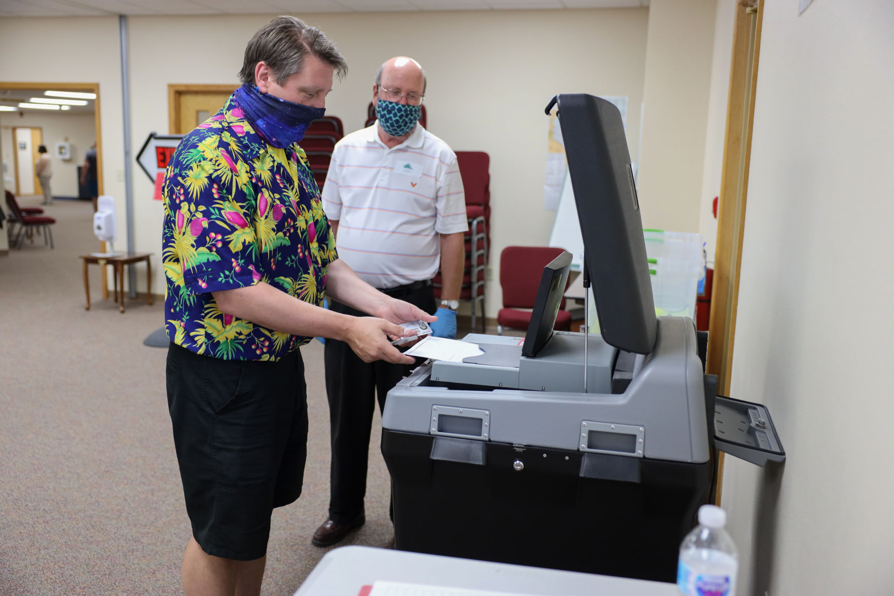 rib_mountain_primary_voting_30.jpg